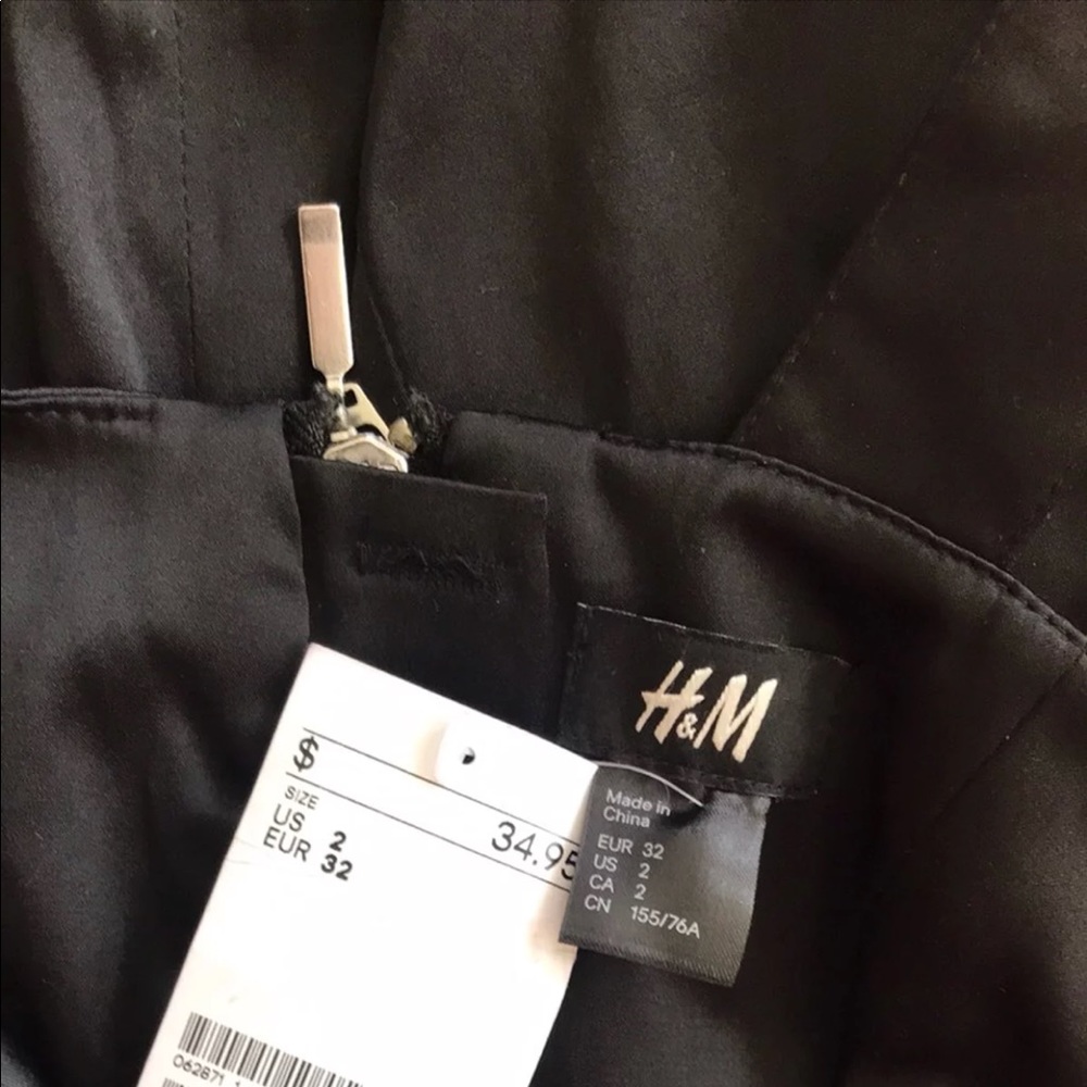 💝NWT💝 H&M black dress - Picture 4 of 4